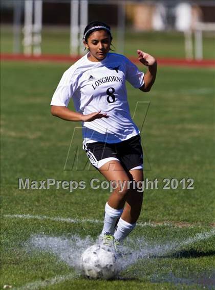 Thumbnail 2 in Dobie [J. Frank] vs Angleton (Pearland Soccer Classic) photogallery.