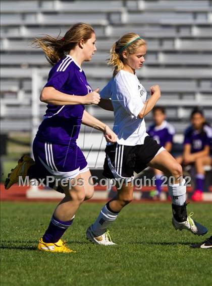 Thumbnail 3 in Dobie [J. Frank] vs Angleton (Pearland Soccer Classic) photogallery.