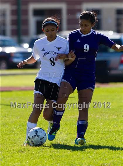 Thumbnail 2 in Dobie [J. Frank] vs Angleton (Pearland Soccer Classic) photogallery.