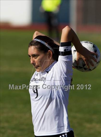 Thumbnail 3 in Dobie [J. Frank] vs Angleton (Pearland Soccer Classic) photogallery.