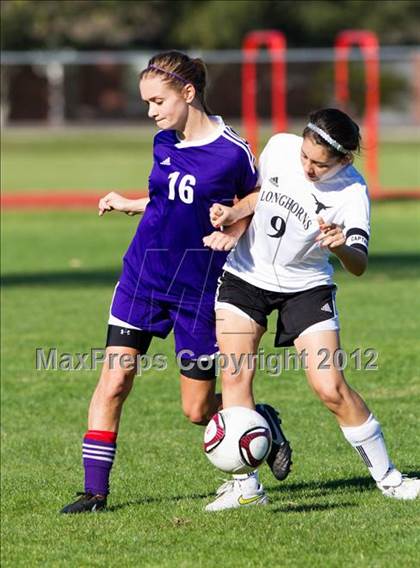 Thumbnail 3 in Dobie [J. Frank] vs Angleton (Pearland Soccer Classic) photogallery.