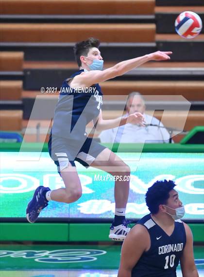 Thumbnail 3 in Coronado vs. Centennial photogallery.