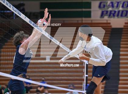 Thumbnail 2 in Coronado vs. Centennial photogallery.