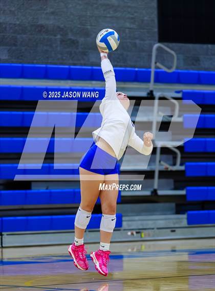 Thumbnail 1 in Skyline @ Tahoma photogallery.