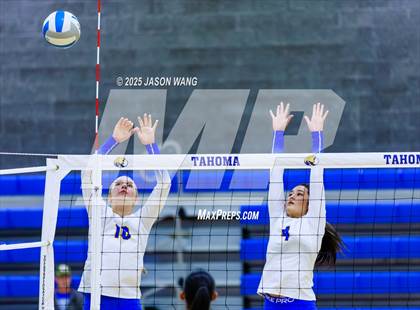 Thumbnail 1 in Skyline @ Tahoma photogallery.