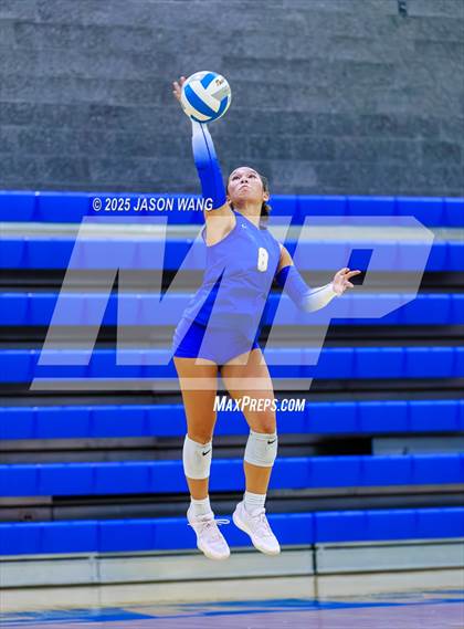 Thumbnail 2 in Skyline @ Tahoma photogallery.