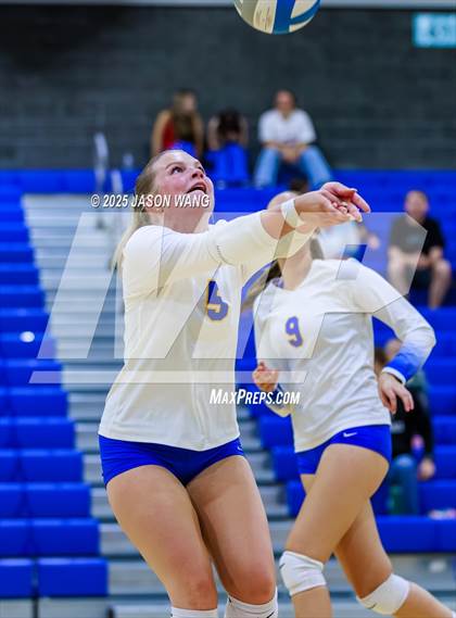 Thumbnail 1 in Skyline @ Tahoma photogallery.