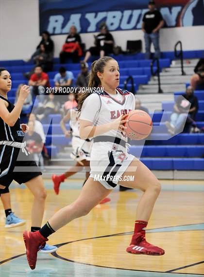 Thumbnail 2 in Dawson vs. Sam Rayburn (McDonald's Texas Invitational) photogallery.