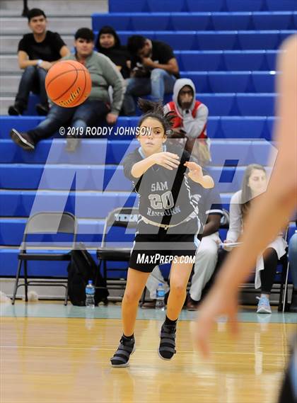 Thumbnail 1 in Dawson vs. Sam Rayburn (McDonald's Texas Invitational) photogallery.