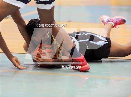 Thumbnail 1 in Dawson vs. Sam Rayburn (McDonald's Texas Invitational) photogallery.