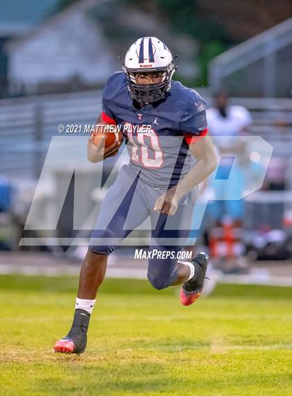 Thumbnail 3 in Overhills @ Terry Sanford (Senior Night) photogallery.