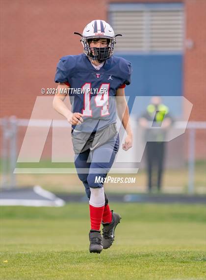 Thumbnail 3 in Overhills @ Terry Sanford (Senior Night) photogallery.