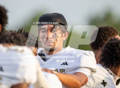 Thumbnail 1 in Anahuac @ Hitchcock photogallery.