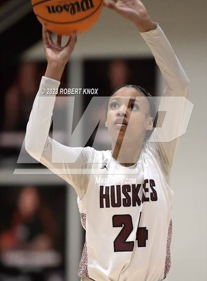 Thumbnail 3 in Valley Vista @ Hamilton (AIA 6A Semifinal) photogallery.