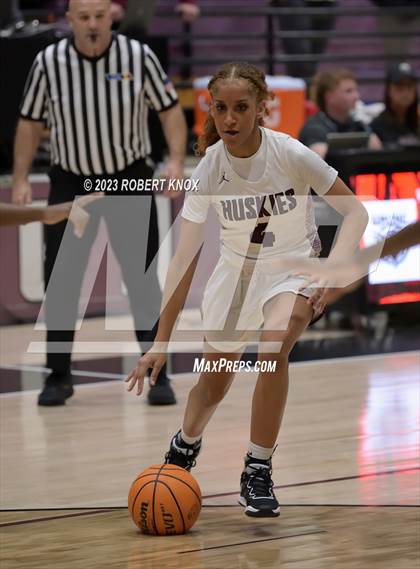 Thumbnail 2 in Valley Vista @ Hamilton (AIA 6A Semifinal) photogallery.
