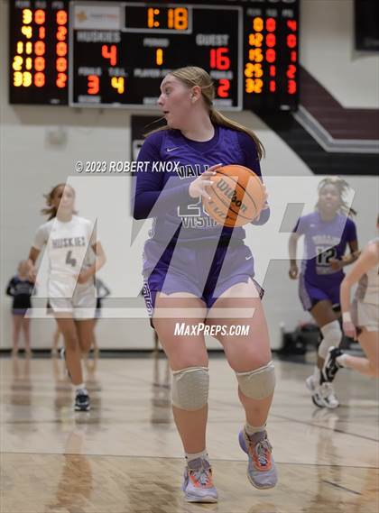 Thumbnail 2 in Valley Vista @ Hamilton (AIA 6A Semifinal) photogallery.