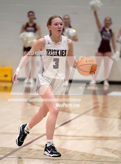 Thumbnail 3 in Valley Vista @ Hamilton (AIA 6A Semifinal) photogallery.