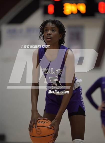 Thumbnail 3 in Valley Vista @ Hamilton (AIA 6A Semifinal) photogallery.