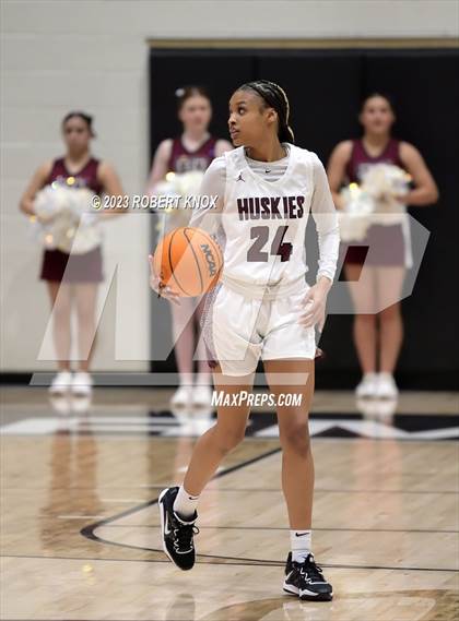 Thumbnail 1 in Valley Vista @ Hamilton (AIA 6A Semifinal) photogallery.