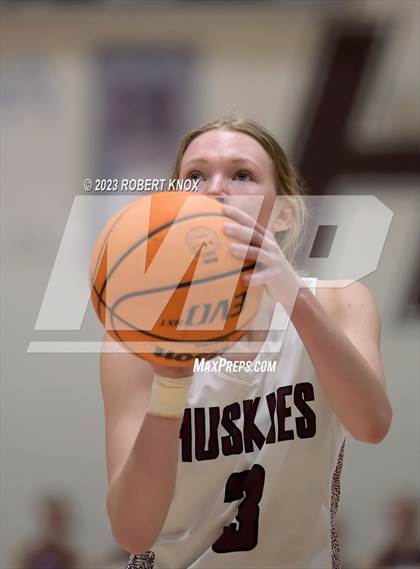 Thumbnail 3 in Valley Vista @ Hamilton (AIA 6A Semifinal) photogallery.