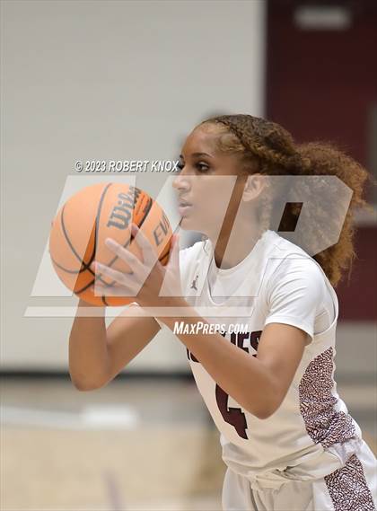 Thumbnail 1 in Valley Vista @ Hamilton (AIA 6A Semifinal) photogallery.