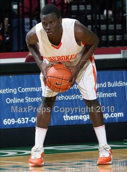 Thumbnail 3 in Cherokee vs Bishop Loughlin (PrimeTime Shootout) photogallery.