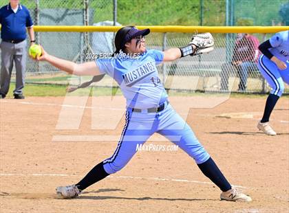 Thumbnail 2 in Otay Ranch vs. Calexico photogallery.