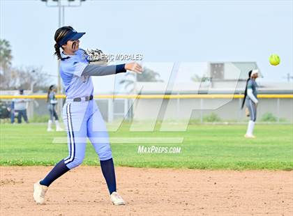 Thumbnail 3 in Otay Ranch vs. Calexico photogallery.