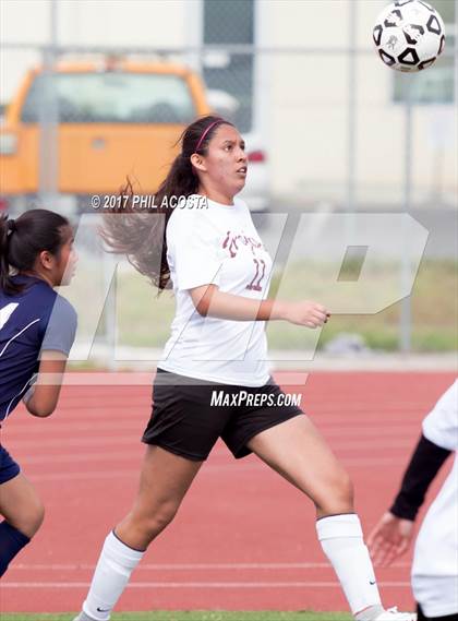 Thumbnail 1 in CALS Early College vs. USC Hybrid (CIF LA City Section D5 Final) photogallery.