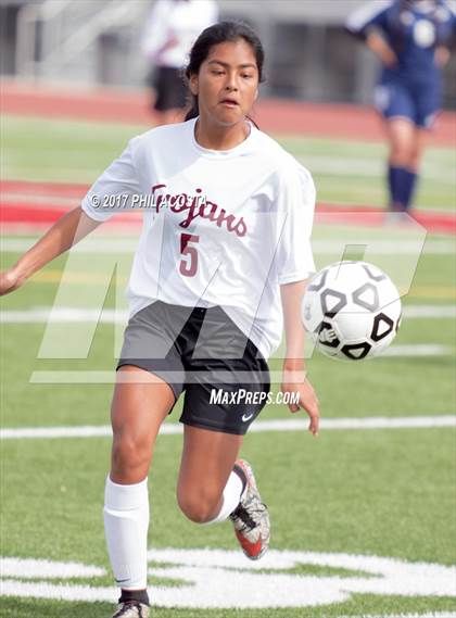 Thumbnail 1 in CALS Early College vs. USC Hybrid (CIF LA City Section D5 Final) photogallery.