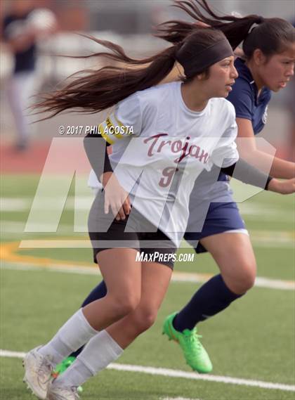 Thumbnail 3 in CALS Early College vs. USC Hybrid (CIF LA City Section D5 Final) photogallery.