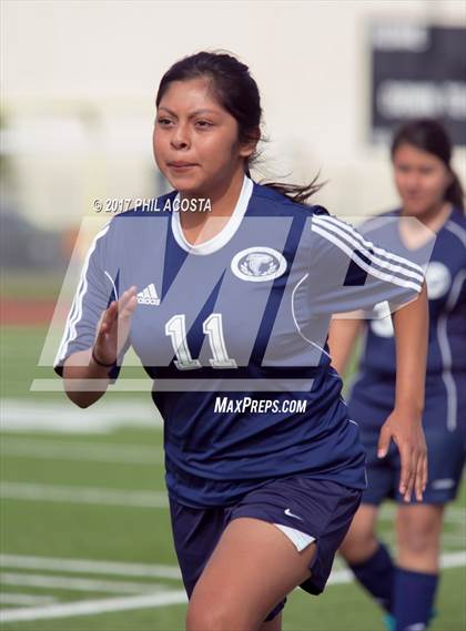 Thumbnail 2 in CALS Early College vs. USC Hybrid (CIF LA City Section D5 Final) photogallery.