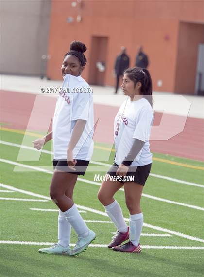 Thumbnail 1 in CALS Early College vs. USC Hybrid (CIF LA City Section D5 Final) photogallery.