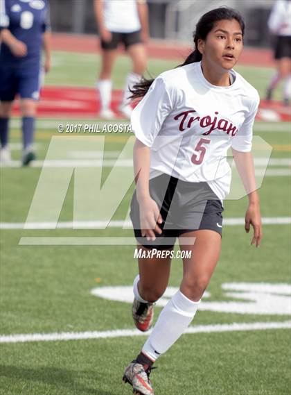 Thumbnail 3 in CALS Early College vs. USC Hybrid (CIF LA City Section D5 Final) photogallery.