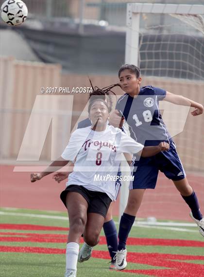 Thumbnail 2 in CALS Early College vs. USC Hybrid (CIF LA City Section D5 Final) photogallery.