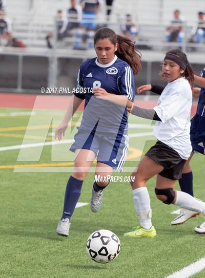 Thumbnail 2 in CALS Early College vs. USC Hybrid (CIF LA City Section D5 Final) photogallery.