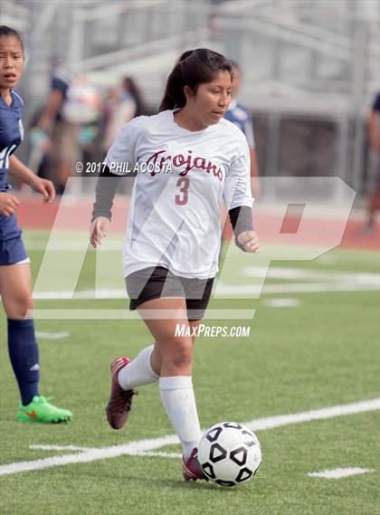 Thumbnail 3 in CALS Early College vs. USC Hybrid (CIF LA City Section D5 Final) photogallery.