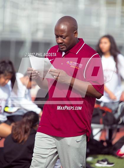 Thumbnail 3 in CALS Early College vs. USC Hybrid (CIF LA City Section D5 Final) photogallery.