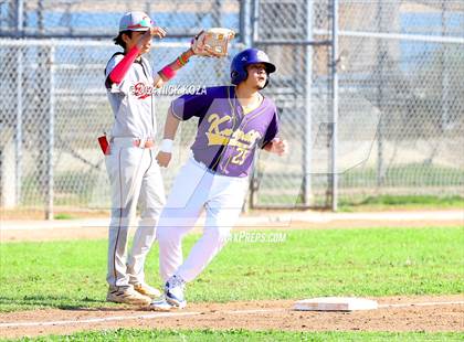 Thumbnail 2 in Dominguez vs. Lynwood photogallery.