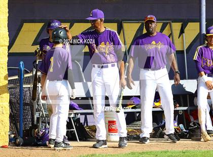 Thumbnail 3 in Dominguez vs. Lynwood photogallery.