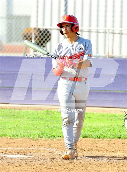 Thumbnail 2 in Dominguez vs. Lynwood photogallery.