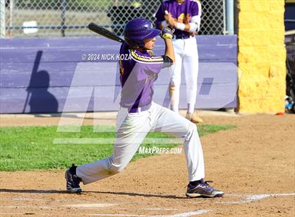 Thumbnail 1 in Dominguez vs. Lynwood photogallery.