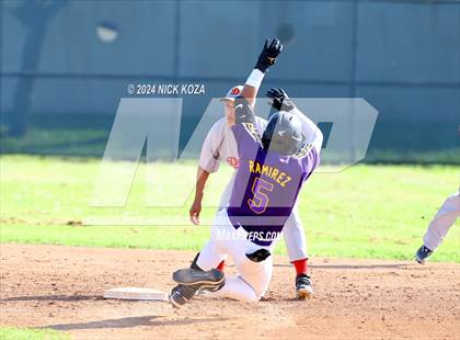 Thumbnail 2 in Dominguez vs. Lynwood photogallery.