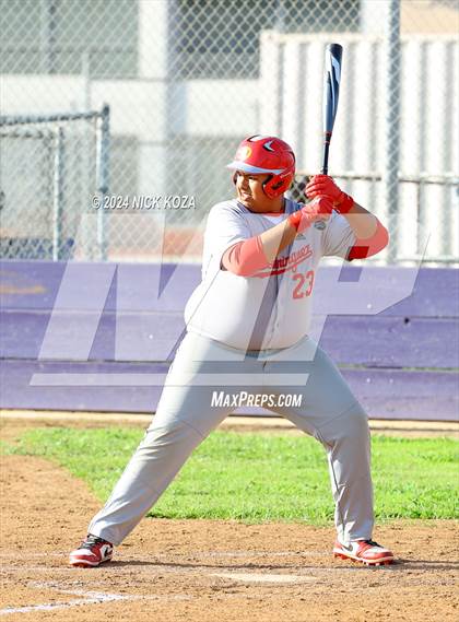 Thumbnail 2 in Dominguez vs. Lynwood photogallery.