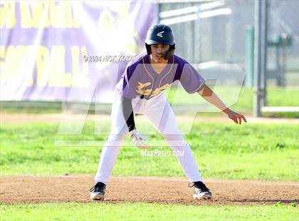 Thumbnail 1 in Dominguez vs. Lynwood photogallery.