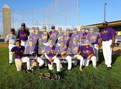 Thumbnail 2 in Dominguez vs. Lynwood photogallery.