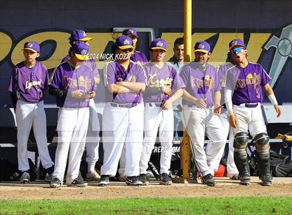 Thumbnail 2 in Dominguez vs. Lynwood photogallery.