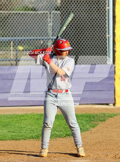 Thumbnail 1 in Dominguez vs. Lynwood photogallery.