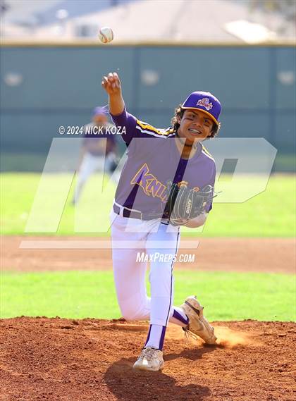 Thumbnail 1 in Dominguez vs. Lynwood photogallery.