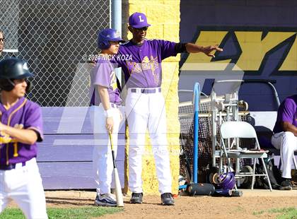 Thumbnail 1 in Dominguez vs. Lynwood photogallery.